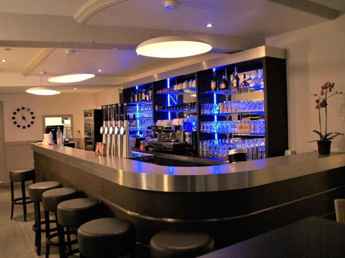 Hotel Du Cafe Des Arts Chinon Zewnętrze zdjęcie